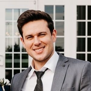 Meet your Posher, Wesley